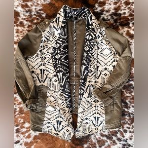 Vici Printed Sweater Detail Jacket